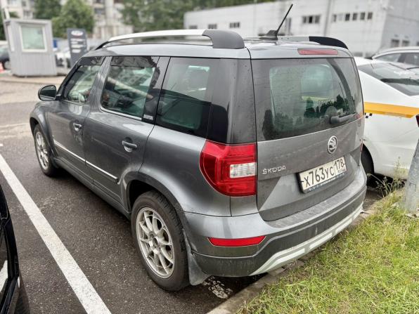 Skoda Yeti I Рестайлинг с пробегом 2017 года, цена 1 509 000 рублей, 140000 км, внедорожник, Автокод Объявления