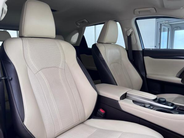 Lexus RX IV с пробегом 2018 года, цена 3 700 000 рублей, 144400 км, внедорожник, Автокод Объявления
