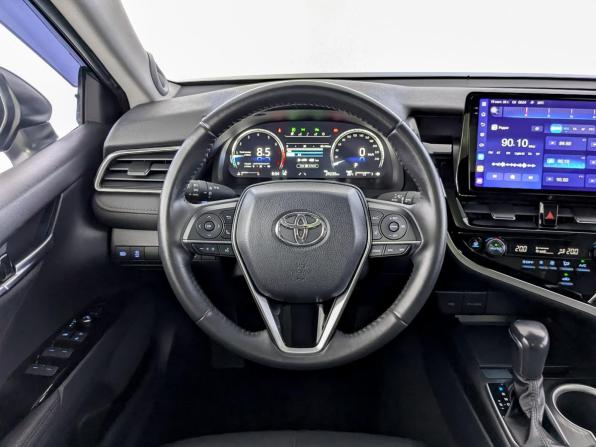 Toyota Camry VIII (XV70) Рестайлинг с пробегом 2023 года, цена 4 115 000 рублей, 29234 км, седан, Автокод Объявления