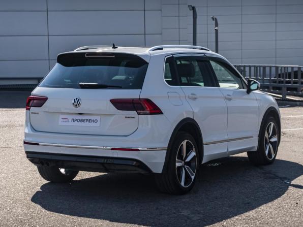 Volkswagen Tiguan II с пробегом 2018 года, цена 2 998 000 рублей, 100600 км, внедорожник, Автокод Объявления