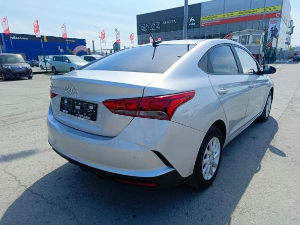 Hyundai Solaris II Рестайлинг с пробегом 2021 года, цена 1 669 995 рублей, 84329 км, седан, Автокод Объявления