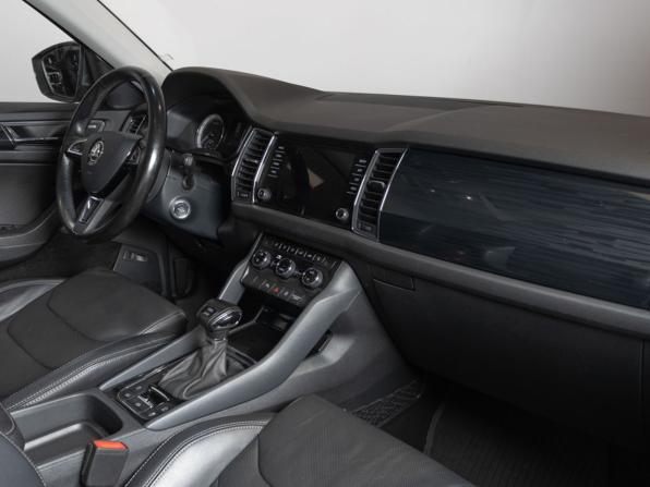 Skoda Kodiaq I с пробегом 2018 года, цена 2 479 000 рублей, 163978 км, внедорожник, Автокод Объявления