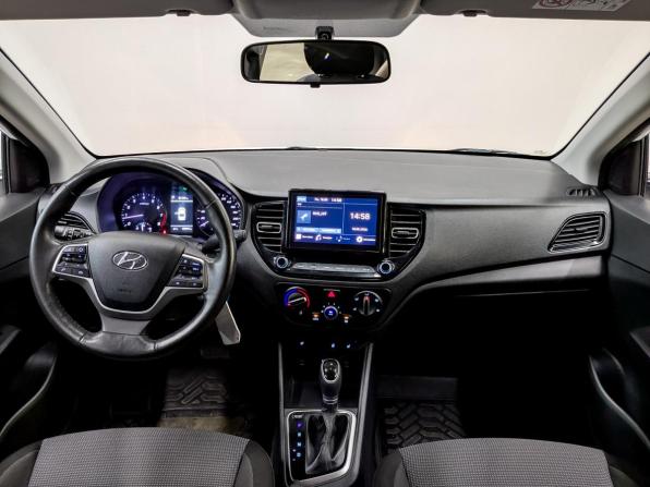 Hyundai Solaris II Рестайлинг с пробегом 2021 года, цена 1 450 000 рублей, 87883 км, седан, Автокод Объявления