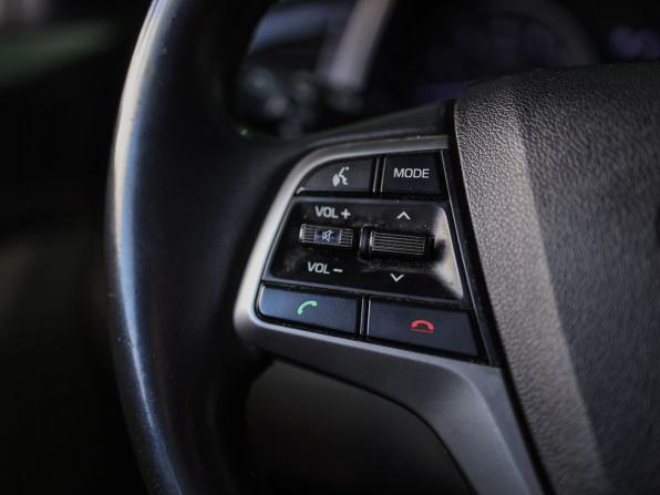 Hyundai Elantra VI (AD) с пробегом 2016 года, цена 1 239 000 рублей, 126000 км, седан, Автокод Объявления