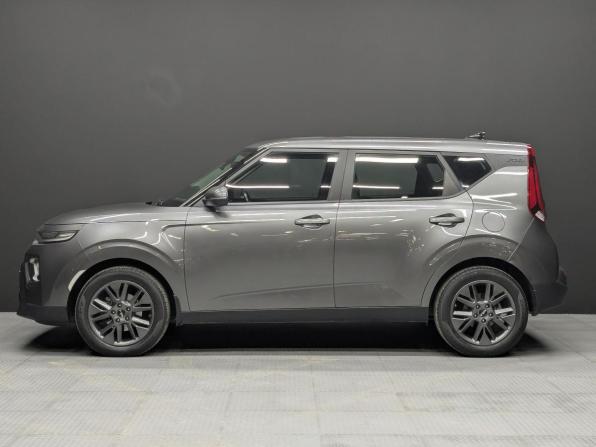 Kia Soul III с пробегом 2022 года, цена 2 450 000 рублей, 24901 км, хэтчбек, Автокод Объявления