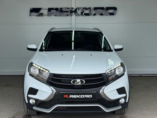 Lada (ВАЗ) XRAY I с пробегом 2019 года, цена 999 000 рублей, 119000 км, хэтчбек, Автокод Объявления