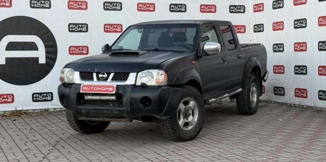 Nissan NP300 с пробегом 2012 года, цена 720 000 рублей, 167000 км, offers.body_type.unknown, Автокод Объявления