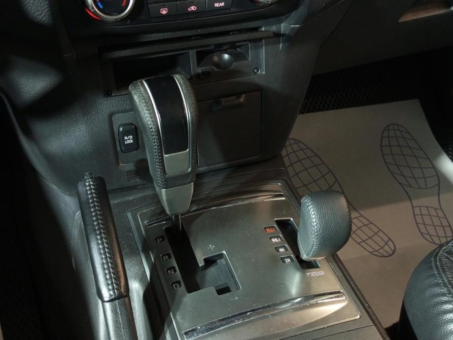Mitsubishi Pajero IV Рестайлинг 2 Уфа  - изображение 14