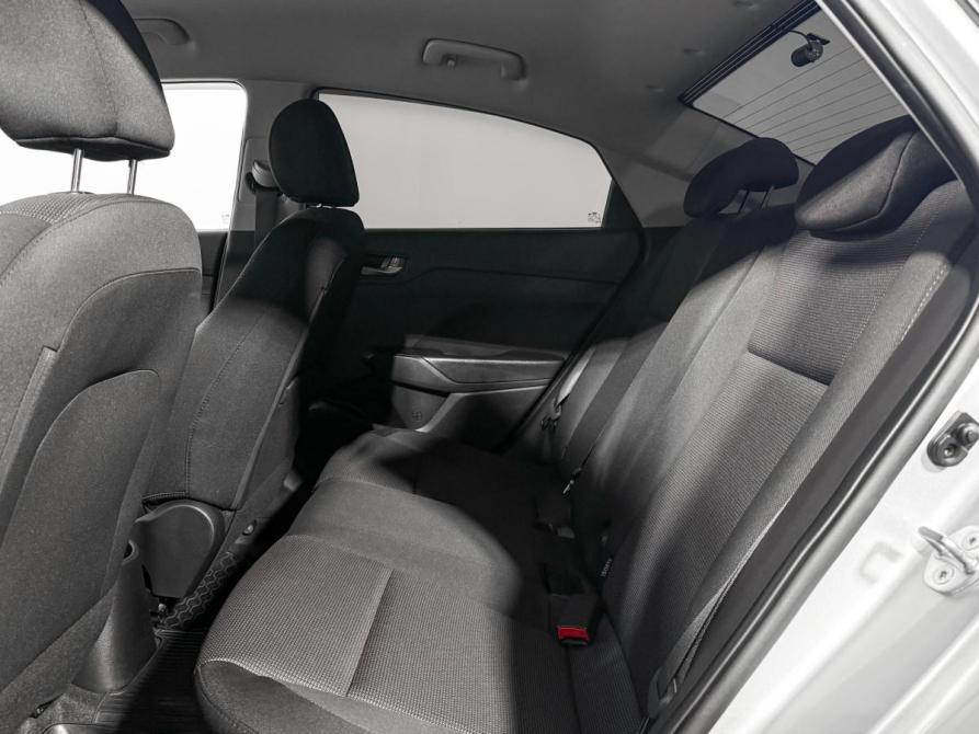 Hyundai Solaris II Санкт-Петербург  - изображение 12
