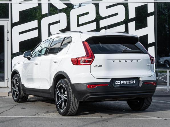 Volvo XC40 I с пробегом 2019 года, цена 2 299 000 рублей, 191721 км, внедорожник, Автокод Объявления