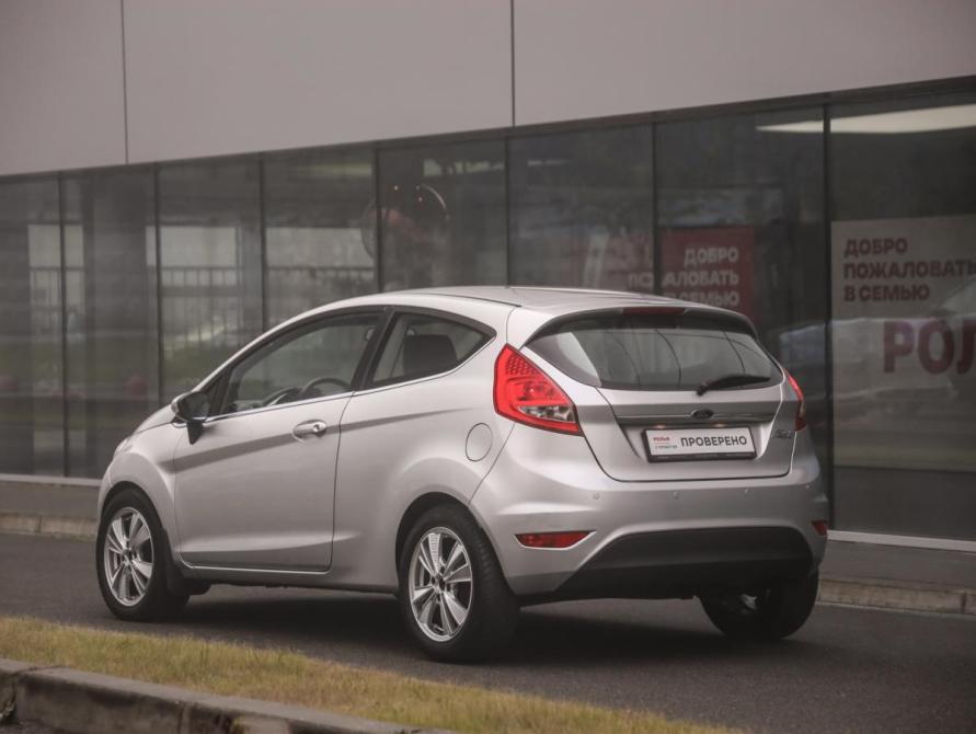 Ford Fiesta Mk6 Санкт-Петербург  - изображение 8