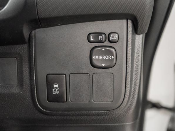 Toyota Wish II с пробегом 2010 года, цена 1 199 000 рублей, 171851 км, минивэн, Автокод Объявления