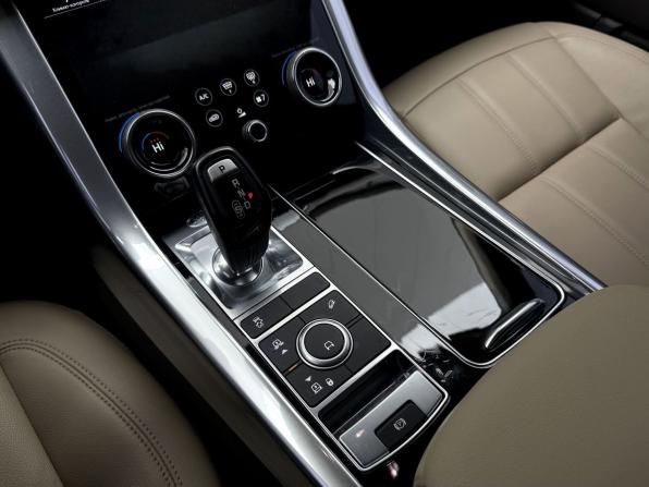Land Rover Range Rover Sport II Рестайлинг с пробегом 2021 года, цена 5 700 000 рублей, 108000 км, внедорожник, Автокод Объявления