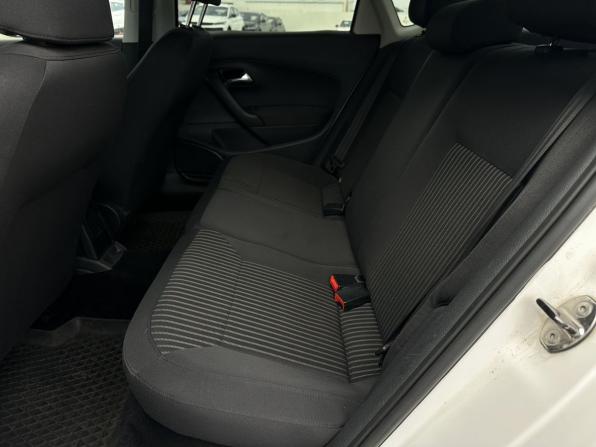 Volkswagen Polo V с пробегом 2012 года, цена 573 000 рублей, 204506 км, седан, Автокод Объявления