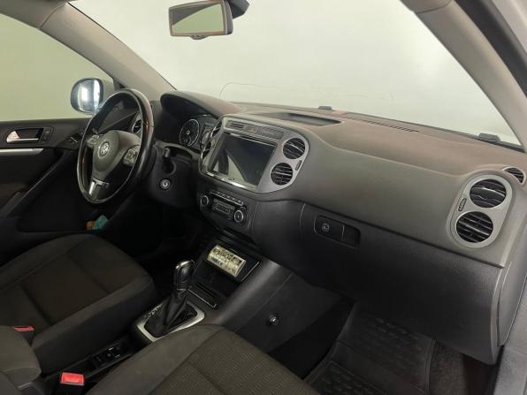 Volkswagen Tiguan I Рестайлинг с пробегом 2011 года, цена 1 210 000 рублей, 177376 км, внедорожник, Автокод Объявления