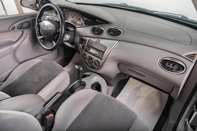 Ford Focus I с пробегом 2001 года, цена 299 000 рублей, 305000 км, хэтчбек, Автокод Объявления