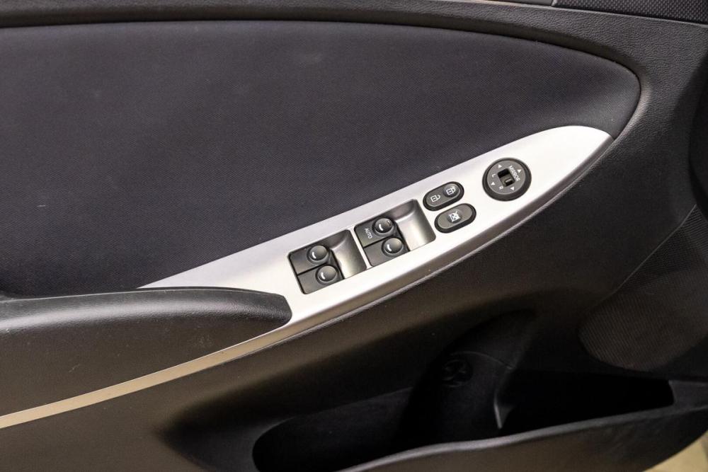 Hyundai Solaris I Рестайлинг Ульяновск  - изображение 9