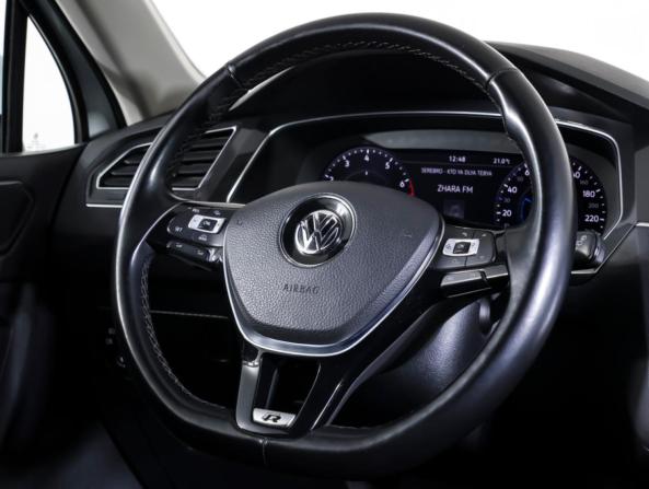 Volkswagen Tiguan II с пробегом 2017 года, цена 2 380 000 рублей, 114279 км, внедорожник, Автокод Объявления