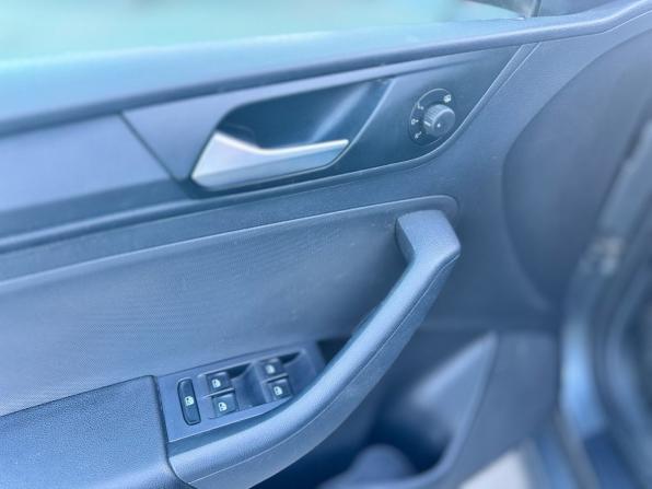 Volkswagen Polo VI с пробегом 2020 года, цена 1 239 000 рублей, 141839 км, лифтбек, Автокод Объявления