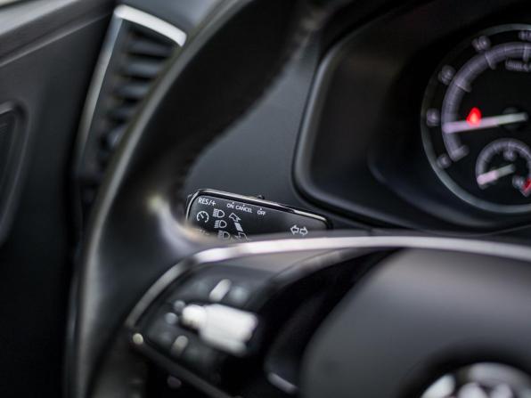 Skoda Karoq I с пробегом 2020 года, цена 2 099 000 рублей, 165473 км, внедорожник, Автокод Объявления