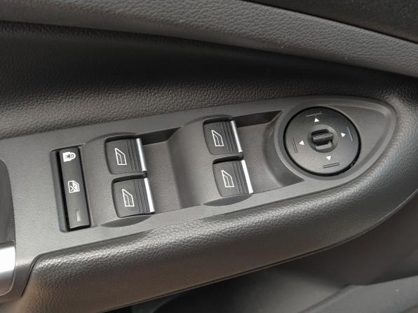 Ford Kuga II с пробегом 2015 года, цена 1 299 000 рублей, 183799 км, внедорожник, Автокод Объявления