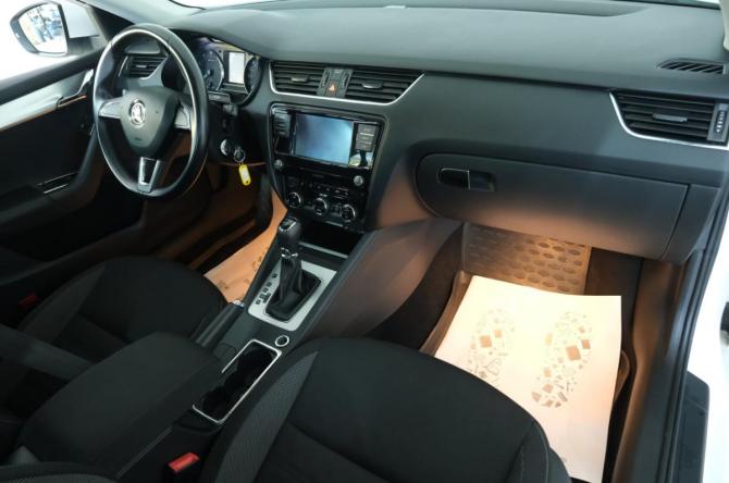 Skoda Octavia III (A7) с пробегом 2017 года, цена 2 109 000 рублей, 70000 км, лифтбек, Автокод Объявления