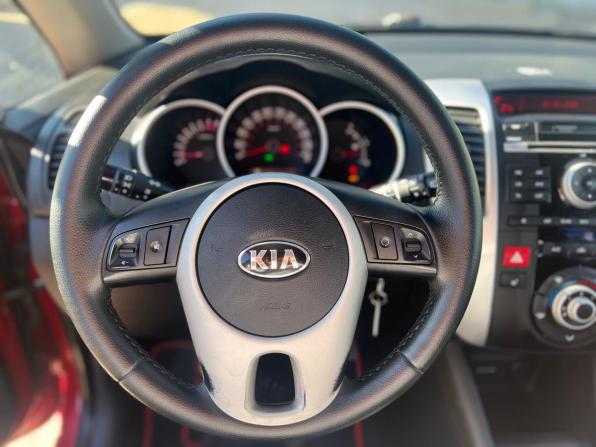 Kia Venga I с пробегом 2013 года, цена 649 000 рублей, 180000 км, минивэн, Автокод Объявления