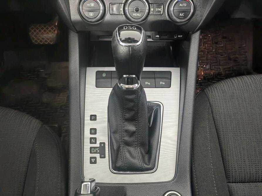 Skoda Octavia III (A7) Санкт-Петербург  - изображение 13