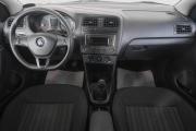 Volkswagen Polo V Рестайлинг Кемерово  - изображение 36