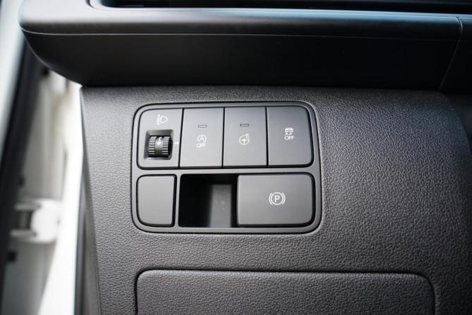 Hyundai Staria I с пробегом 2021 года, цена 5 245 000 рублей, 32000 км, минивэн, Автокод Объявления