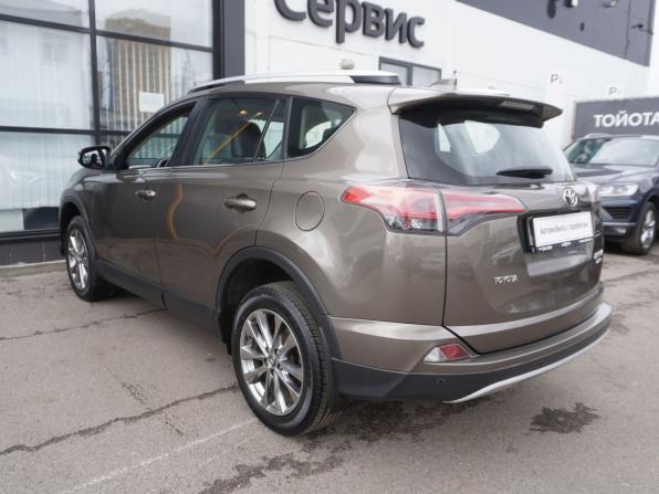 Toyota RAV4 IV (XA40) Рестайлинг с пробегом 2018 года, цена 2 608 000 рублей, 89765 км, внедорожник, Автокод Объявления