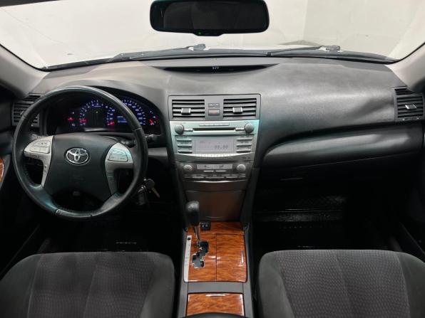 Toyota Camry VI (XV40) Рестайлинг с пробегом 2011 года, цена 1 185 000 рублей, 238000 км, седан, Автокод Объявления
