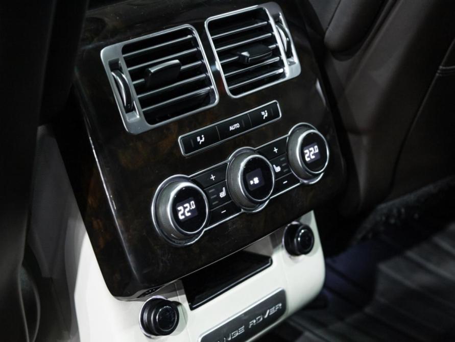 Land Rover Range Rover IV Санкт-Петербург  - изображение 14