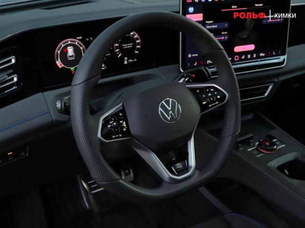 Volkswagen Tiguan III (China Market) с пробегом 2025 года, цена 4 499 000 рублей, 9308 км, внедорожник, Автокод Объявления