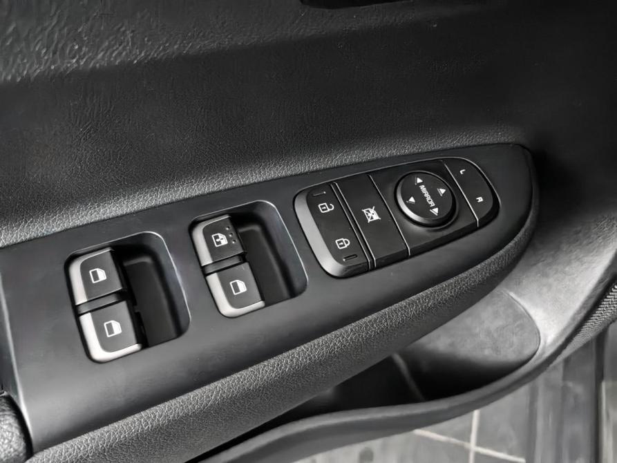 Kia Rio IV Рестайлинг Москва  - изображение 20
