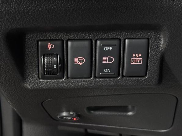 Nissan X-Trail II с пробегом 2008 года, цена 840 000 рублей, 313217 км, внедорожник, Автокод Объявления
