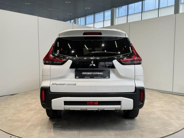 Mitsubishi Xpander I Рестайлинг с пробегом 2023 года, цена 2 550 000 рублей, 30058 км, внедорожник, Автокод Объявления
