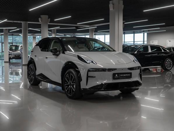 Zeekr X I с пробегом 2023 года, цена 4 050 000 рублей, 42181 км, внедорожник, Автокод Объявления