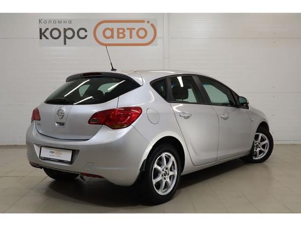 Opel Astra J с пробегом 2010 года, цена 678 000 рублей, 120046 км, хэтчбек, Автокод Объявления