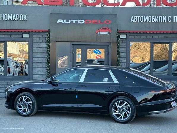 Hyundai Grandeur VII с пробегом 2024 года, цена 4 830 000 рублей, 99 км, седан, Автокод Объявления