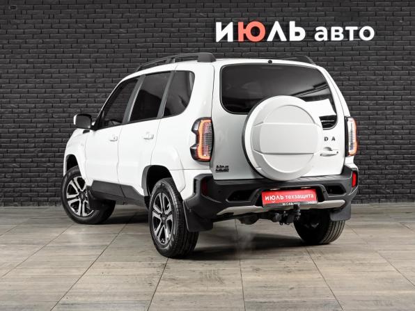 Lada (ВАЗ) Niva Travel I с пробегом 2024 года, цена 1 150 000 рублей, 30989 км, внедорожник, Автокод Объявления