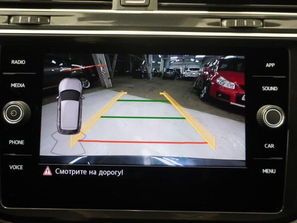 Volkswagen Tiguan II с пробегом 2020 года, цена 1 800 000 рублей, 201249 км, внедорожник, Автокод Объявления