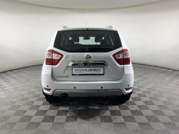 Nissan Terrano III (D10) с пробегом 2018 года, цена 1 250 000 рублей, 203742 км, внедорожник, Автокод Объявления