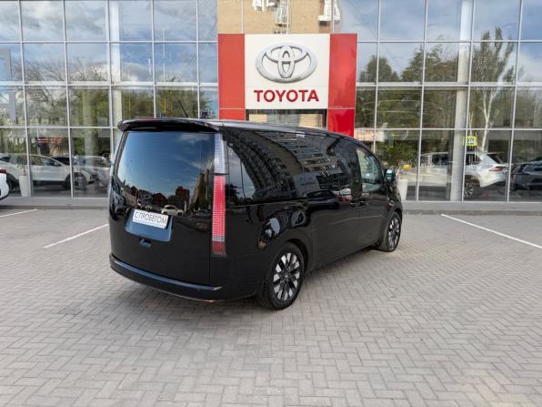 Hyundai Staria I с пробегом 2023 года, цена 4 550 000 рублей, 261605 км, минивэн, Автокод Объявления