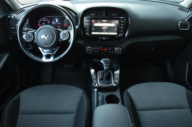 Kia Soul III с пробегом 2021 года, цена 2 390 000 рублей, 67002 км, хэтчбек, Автокод Объявления