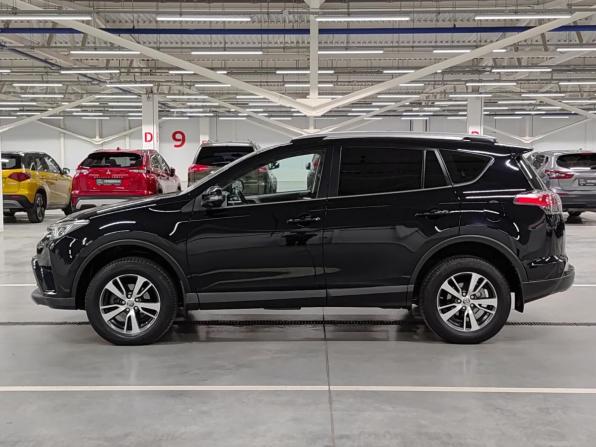Toyota RAV4 IV (XA40) Рестайлинг с пробегом 2018 года, цена 2 800 000 рублей, 135283 км, внедорожник, Автокод Объявления
