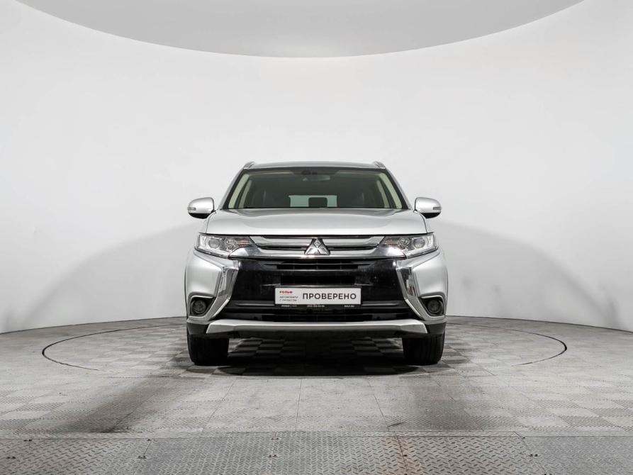 Mitsubishi Outlander III Рестайлинг 2 Санкт-Петербург  - изображение 2