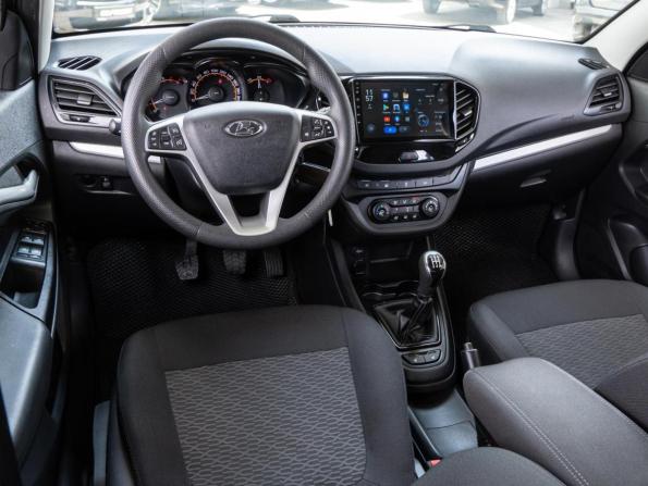 Lada (ВАЗ) Vesta I с пробегом 2019 года, цена 1 099 000 рублей, 61024 км, седан, Автокод Объявления