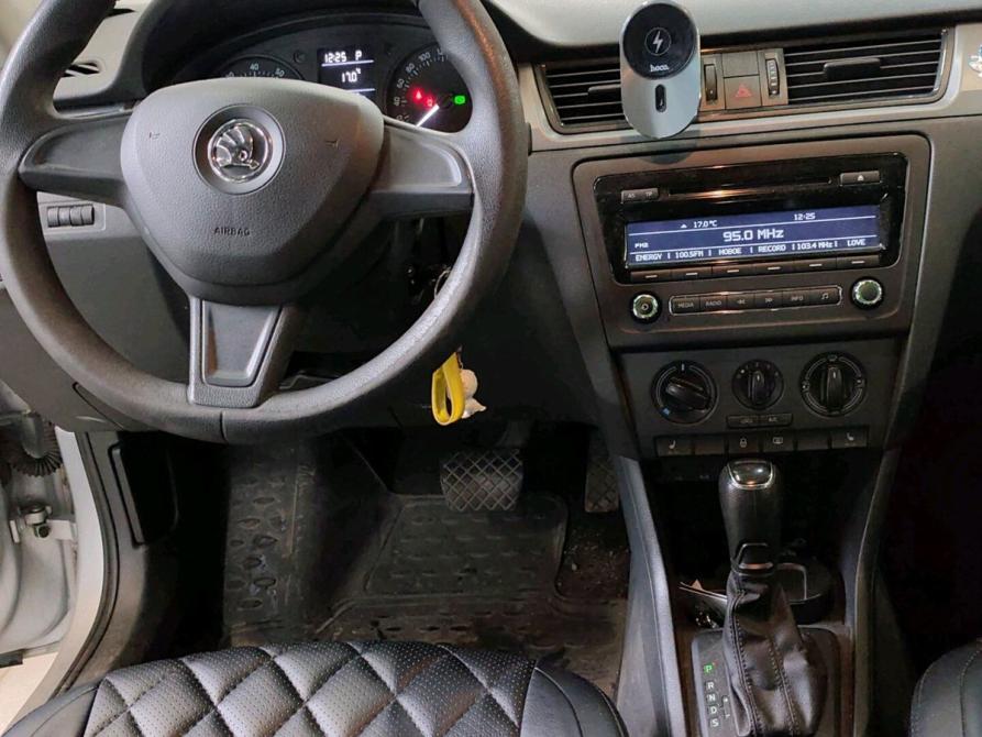 Skoda Rapid I Санкт-Петербург  - изображение 8