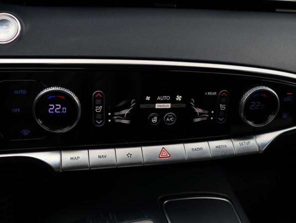 Genesis GV70 I с пробегом 2021 года, цена 4 900 000 рублей, 51096 км, внедорожник, Автокод Объявления